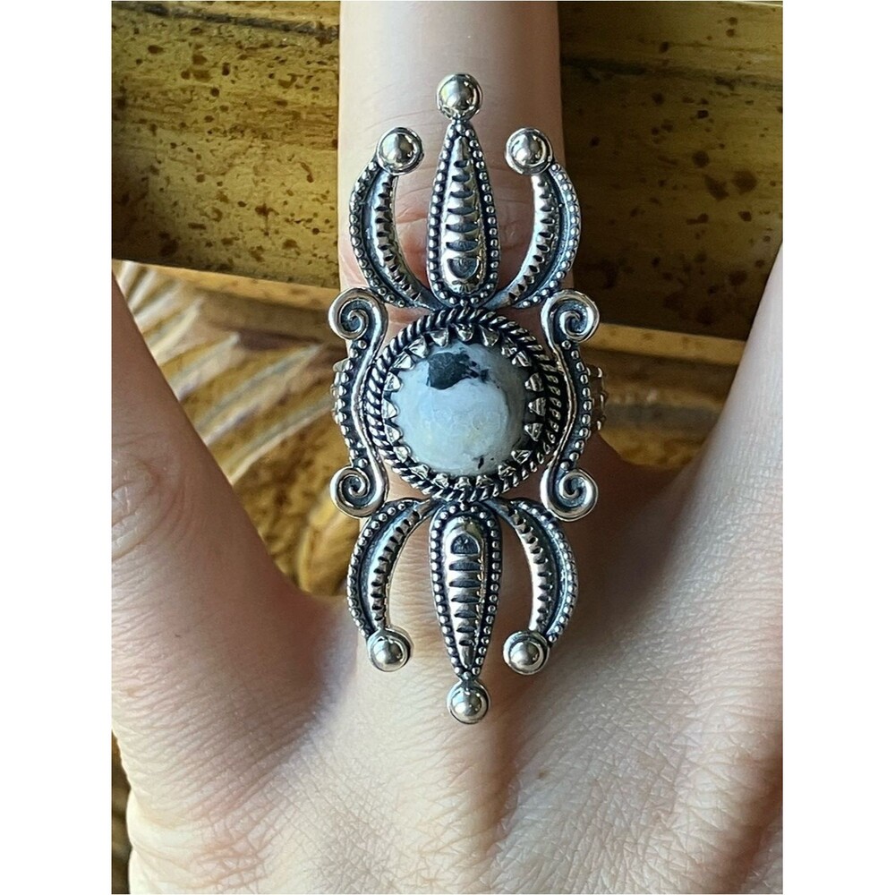 White Buffalo Turquoise Sterling Silver Ring Size 7